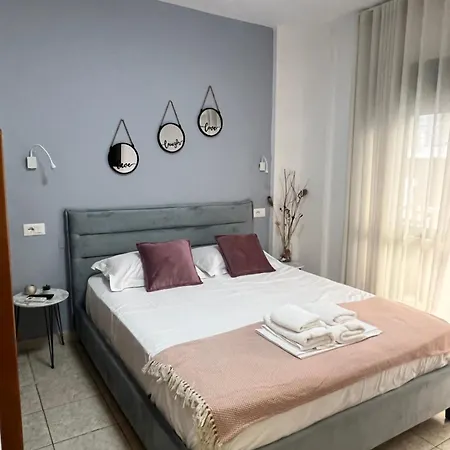 Apartment Art In Kavaja Rock, *
